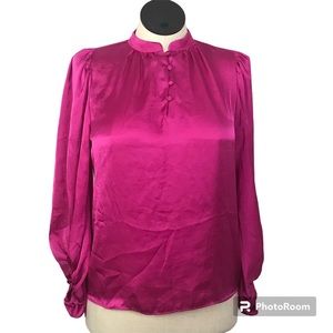 Vince Camuto Round Neck Top Women’s Size S Color Pink Cuff long sleeve pullover